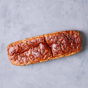 Bestel een traditionele Twentse Krentenwegge 30 cm - een heerlijk geschenkidee