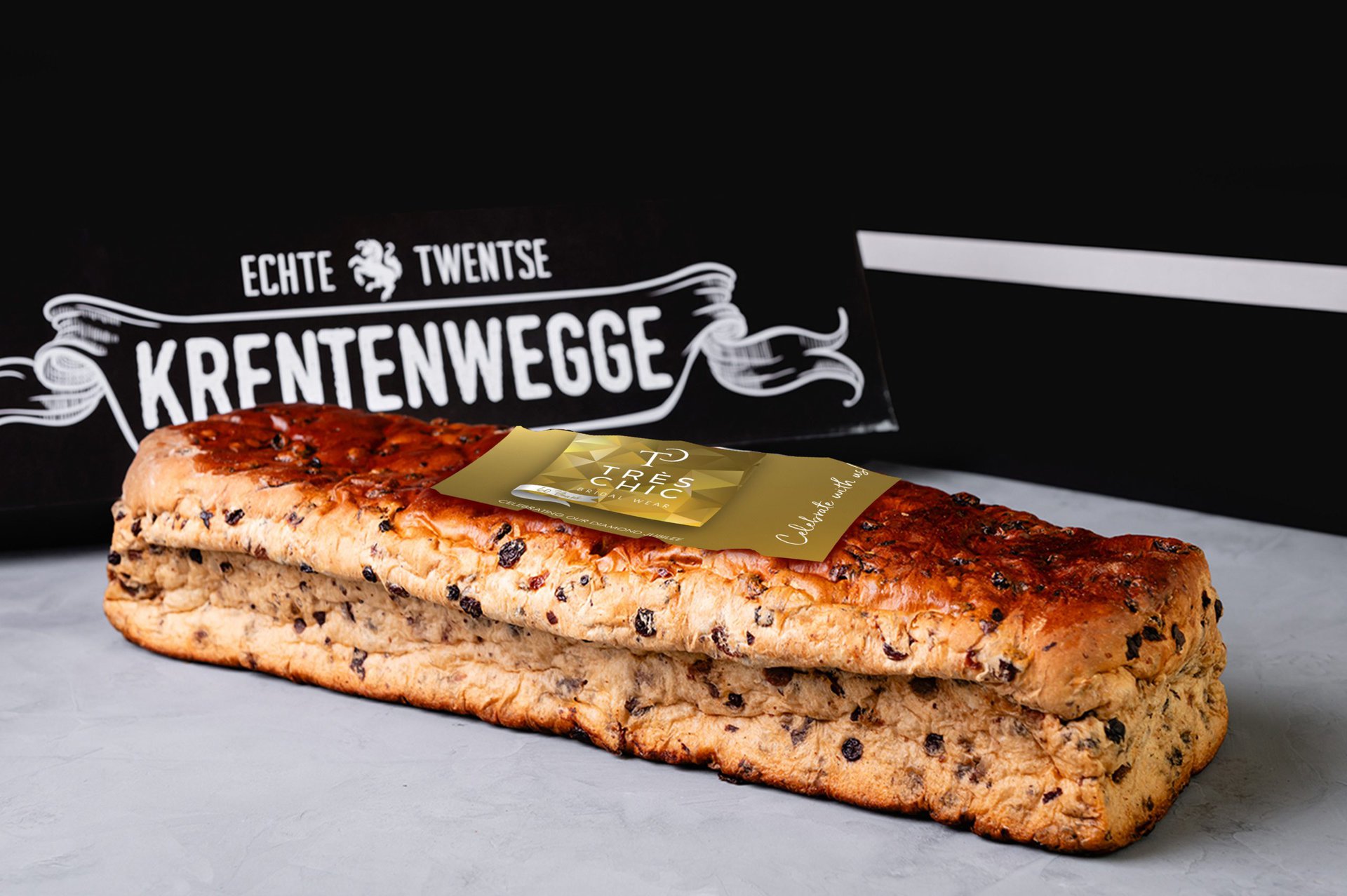 Krentenwegge Met Uiting 75 Cm Geschenkdoos